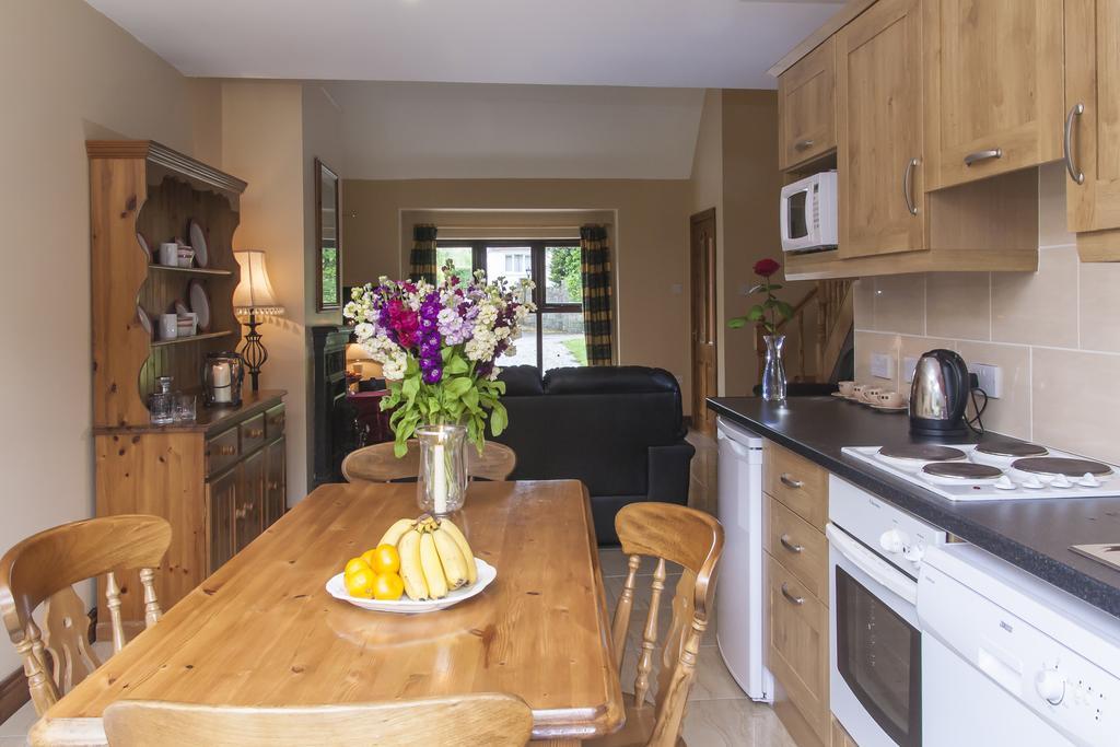 Old Killarney Cottages Extérieur photo